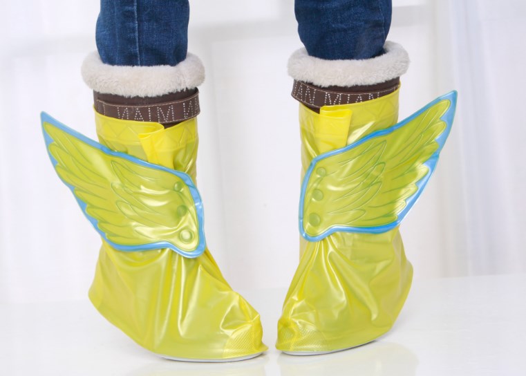新款儿童款飞翔翅膀调整型鞋套 防雨鞋套 雪地靴也适用 加厚 防滑