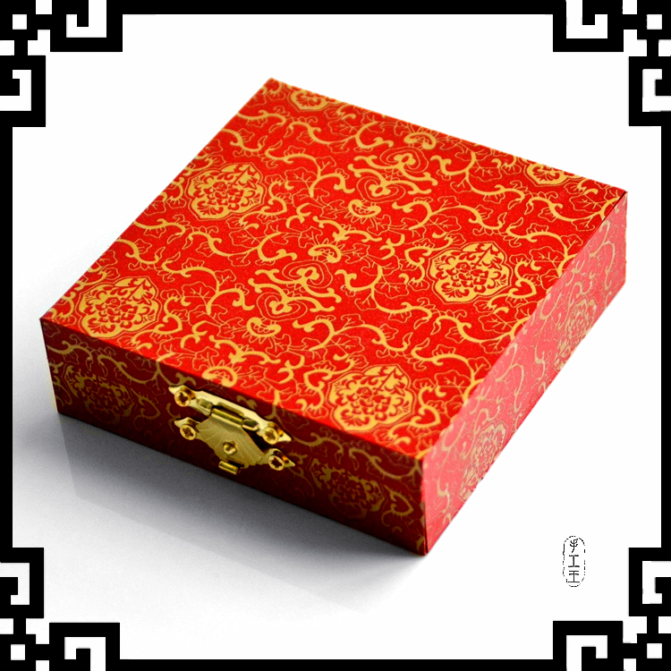 高档礼品盒 红色正方形9cm*9cm手镯手链脚链项链戒指饰品首饰盒