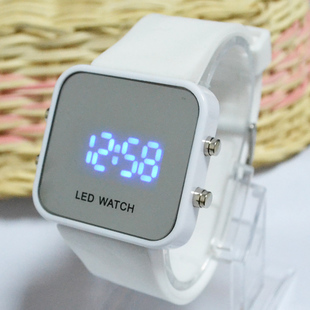 2014新款LED数字手表多功能学生电子表果冻色韩版男女表