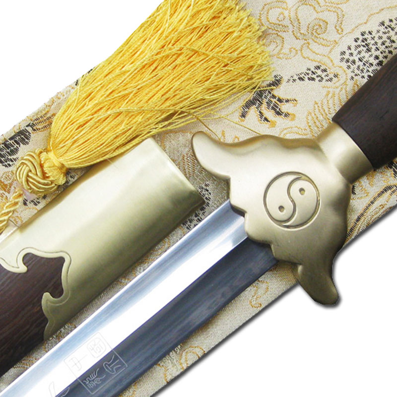 龙泉剑太极剑不锈钢软剑纯铜太极剑八卦剑晨练剑软剑厂家直销特价