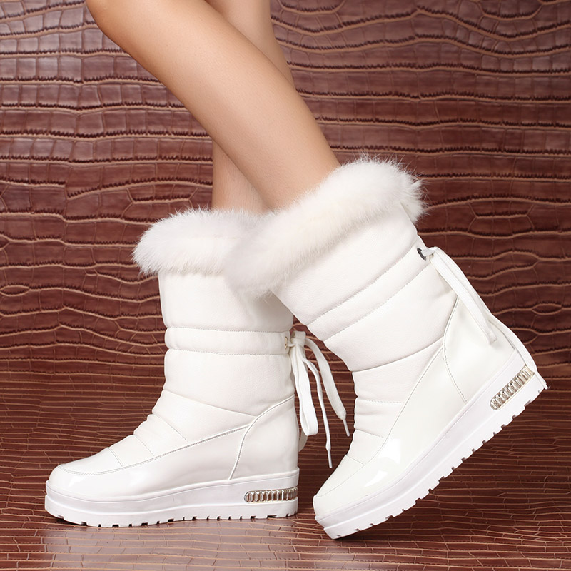 2013冬季新款真兔子毛皮女靴面前系带防水台圆头平底内增高女鞋。