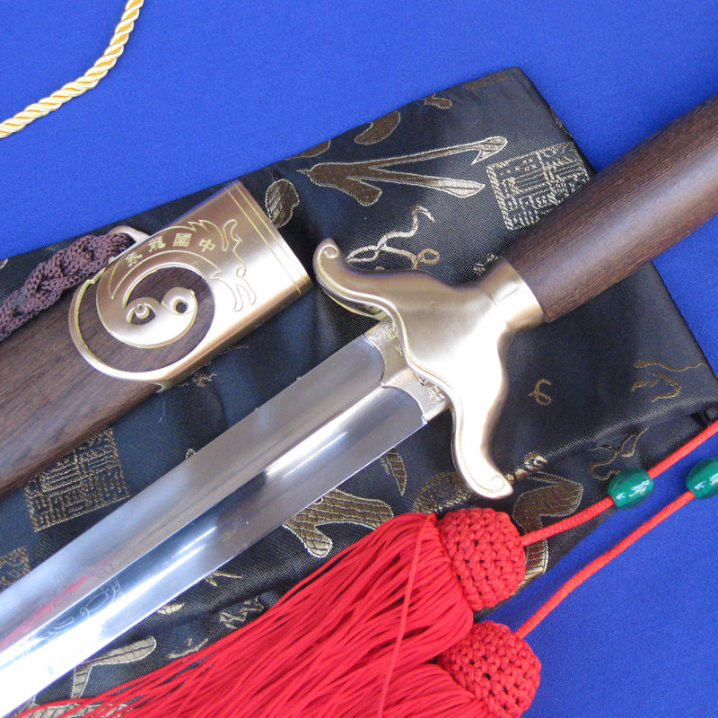龙泉宝剑纯铜装太极剑不锈钢男女式厂家直销太极宝剑送背袋正品
