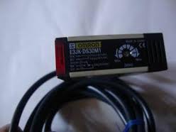 OMRON 欧姆龙光电开关传感器 E3JK-5DM1加E3JK-5L 交直流两用型