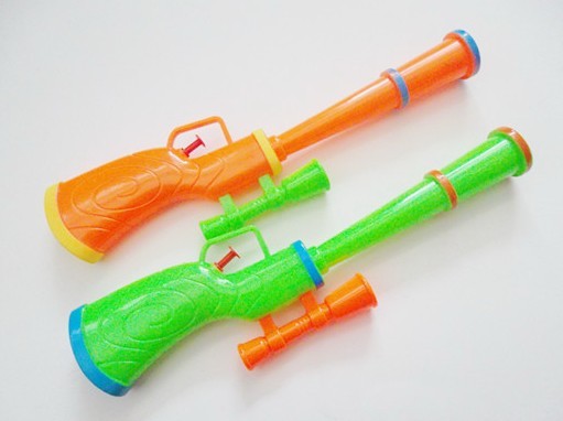 新款水枪玩具光头强水枪夏天海边戏水玩具厂家直销批发地摊货货源
