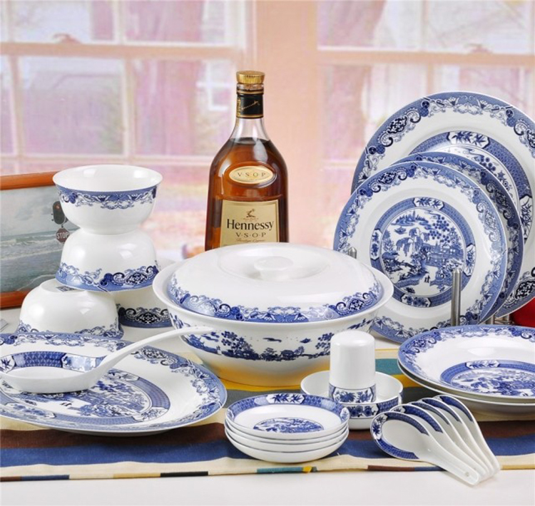 景德镇瓷器餐具56头特色中式仿古典青花瓷餐具创意复古碗碟盘定制
