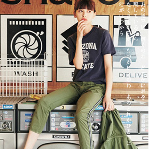 Laputa日系 杂志揭载潮牌字母印花短袖T恤衫 BF校园风格复古做旧T