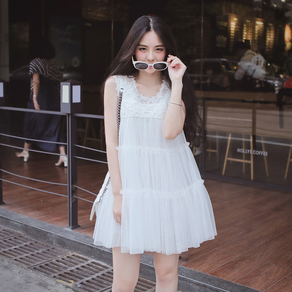 2016夏季新款韩式时尚潮流女装蕾丝网纱无袖白色连衣裙