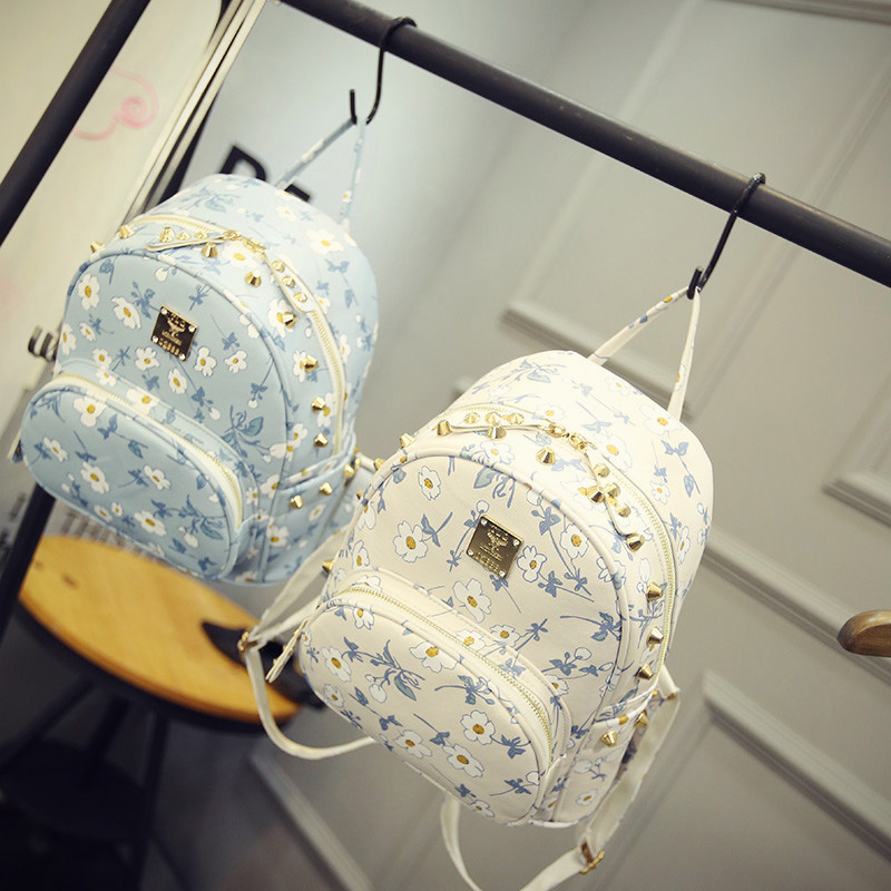 2015新款韩版双肩包女时尚铆钉印花小背包休闲旅行学院风潮包包夏