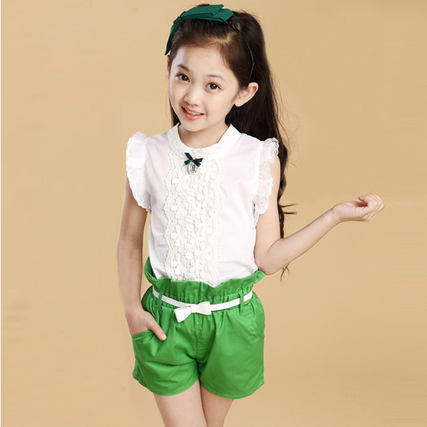 2014夏季新款韩版女童蕾丝花边可爱小飞袖T恤高腰木耳边短裤套装