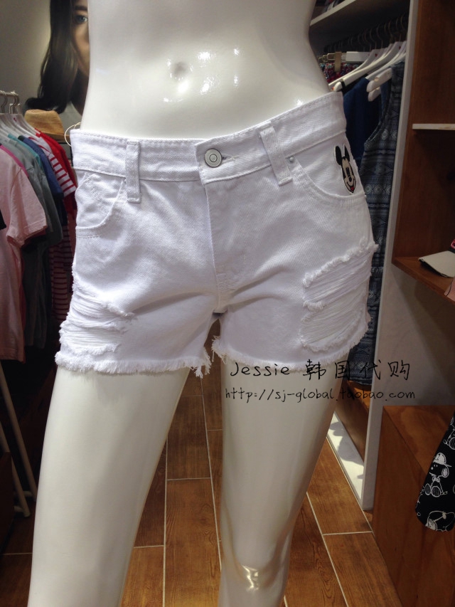 韩国代购 whole hauss专柜正品 米奇图案白色磨边 短裤女