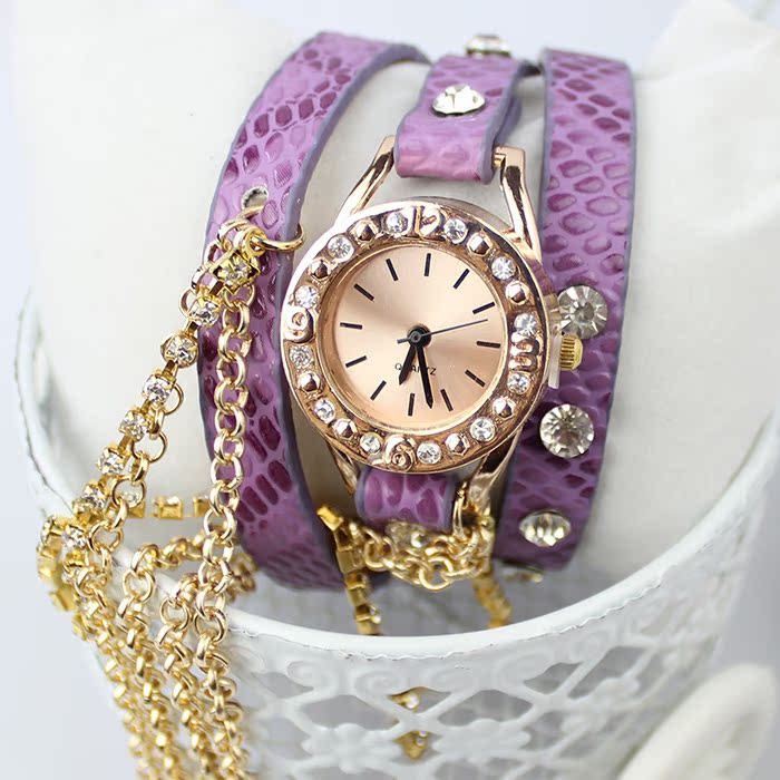 新款时尚潮流韩国复古表 缠绕三圈水钻手链式时装表女士手链手表