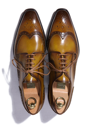 韩国代购 精细牛皮手工 尖头雕花商务高档男士皮鞋 做旧系带浅棕
