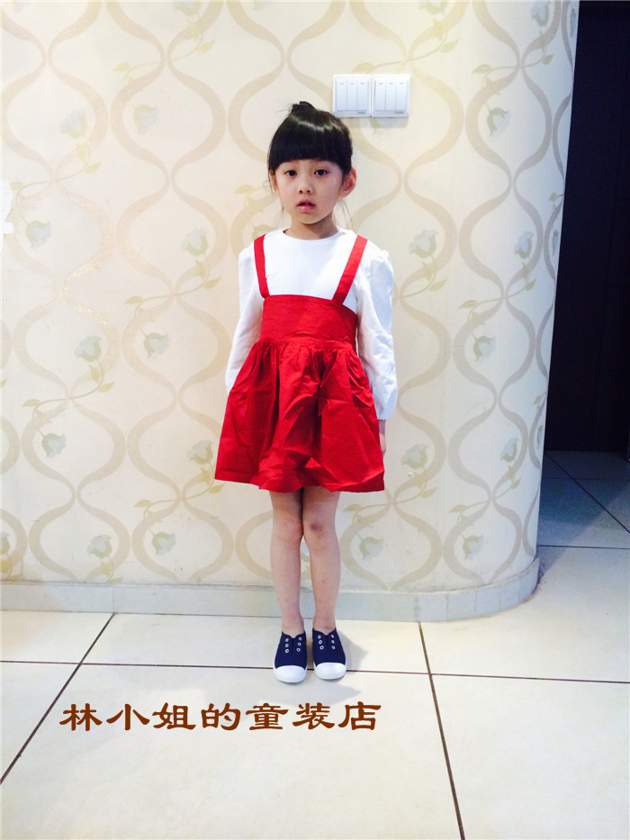 2015春款韩版女童 蝴蝶结儿童上衣+红色背带裙套装