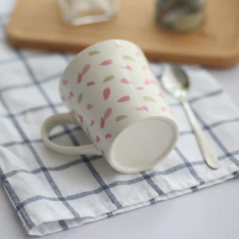 日式樱花杯陶瓷马克杯 创意水杯花茶杯 可爱牛奶咖啡杯 带盖带勺