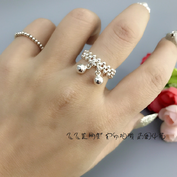 S990纯银 戒指女 简约三排弹力串珠足银珠银铃铛食指时尚气质指环