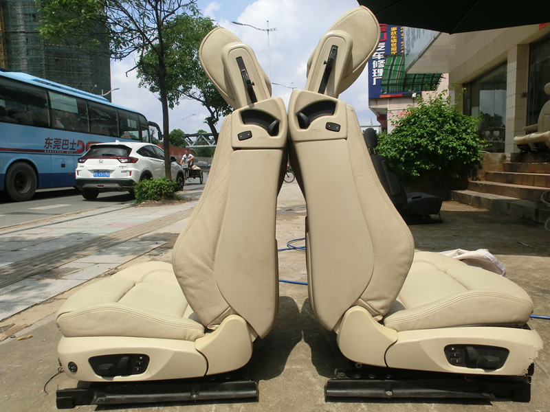 宝马e93电动座椅，脚托夹腰座椅双门车，宝马m3原装真皮包裹性好