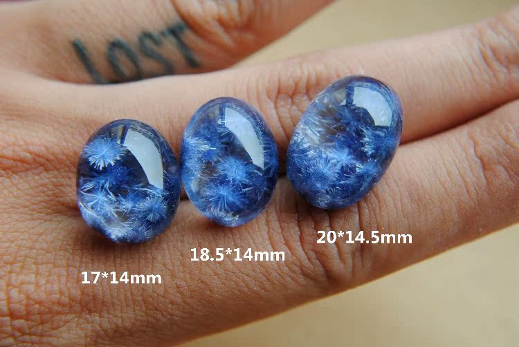 天然精品蓝发晶花戒面，蓝线石水晶，可定制